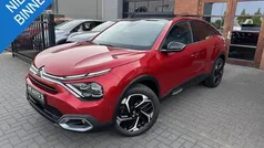 Rood, metallic lak Gebruikt 2024 Citroën C4 PureTech SUV | € 23.950 (Goede deal)