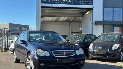 Blauw Gebruikt 2002 Mercedes C200 Elegance Sedan | € 1.999 (Goede deal)