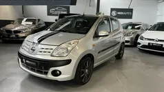 Nissan Pixo