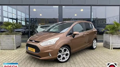 Grijs (metallic) Occasion 2013 Ford B-MAX Titanium MPV | € 6.900 (Eerlijke prijs)
