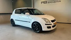 Wit Gebruikt 2009 Suzuki Swift Hatchback | € 4.999 (Eerlijke prijs)