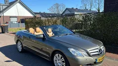 Grijs Gebruikt 2011 Mercedes E200 Avantgarde Cabriolet | € 11.950 (Eerlijke prijs)