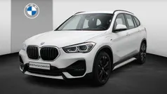 Wit Gebruikt 2022 BMW X1 Sport Line SUV | € 31.900 (Eerlijke prijs)