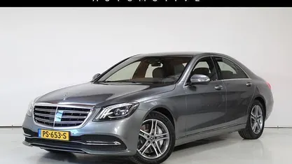 Grijs Occasion 2017 Mercedes S560 Premium Sedan | € 52.500 (Eerlijke prijs)