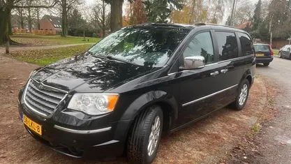 Zwart Occasion 2010 Chrysler Grand Voyager Limited MPV | € 6.999 (Super prijs)