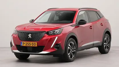 Occasion Peugeot 2008 Allure 131 PK (96 kW) 2022 Rood SUV