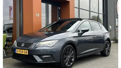 Occasion Seat Leon FR 150 PK (110 kW) 2019 Grijs Hatchback