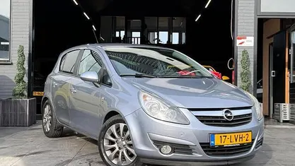 Occasion Opel Corsa Edition 101 PK (74 kW) 2010 Grijs Hatchback