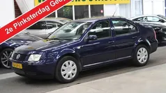 Gebruikt 2000 VW Bora Trendline Sedan | € 1.244 (Eerlijke prijs)