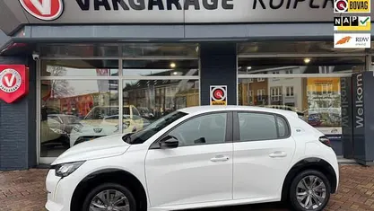Occasion Peugeot e-208 Active 100 kW (136 PK) 2023 Wit Hatchback