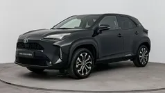 Zwart Gebruikt 2022 Toyota Yaris Cross SUV | € 27.999 (Eerlijke prijs)