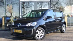 Zwart Gebruikt 2017 VW up! take up! Hatchback | € 7.950 (Eerlijke prijs)
