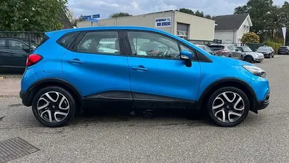 Gebruikt 2013 Renault Captur Authentique SUV | € 7.450 (Eerlijke prijs)
