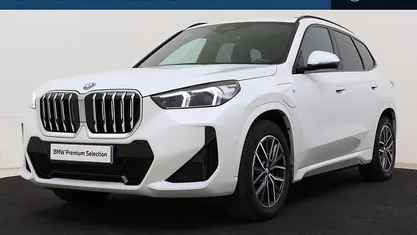 Wit Gebruikt 2023 BMW X1 M Sport SUV | € 46.495 (Eerlijke prijs)