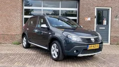 Gebruikt 2011 Dacia Sandero Stepway Hatchback | € 3.450 (Goede deal)