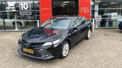 Zwart Gebruikt 2021 Toyota Camry Business Edition Sedan | € 33.950 (Eerlijke prijs)