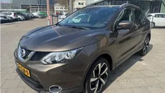 Bruin Gebruikt 2015 Nissan Qashqai Tekna SUV | € 14.749 (Eerlijke prijs)