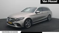 Grijs Gebruikt 2019 Mercedes 180 Premium Sedan | € 27.900 (Eerlijke prijs)