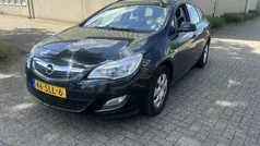 Zwart Gebruikt 2011 Opel Astra Business Edition Stationwagen | € 2.450 (Super prijs)