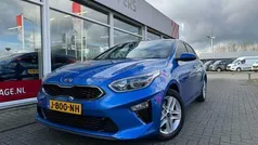 Blauw, metallic lak Gebruikt 2020 Kia Ceed Hatchback | € 13.650 (Eerlijke prijs)