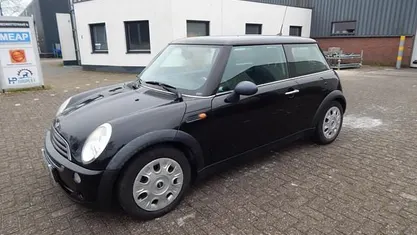 Gebruikt 2005 Mini ONE Hatchback | € 1.795 (Goede deal)