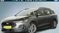 Grijs Gebruikt 2024 Ford Focus ST-Line Stationwagen | € 27.900 (Goede deal)