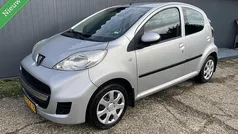 Gebruikt 2011 Peugeot 107 Hatchback | € 2.850 (Eerlijke prijs)