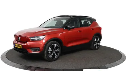 Oranje Occasion 2021 Volvo XC40 Pro SUV | € 32.895 (Eerlijke prijs)
