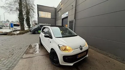 Occasion VW up! high up! 75 PK (55 kW) 2015 Hatchback