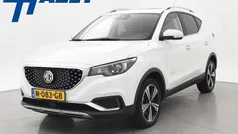 Wit Gebruikt 2021 MG ZS Luxury Sedan | € 15.950 (Goede deal)