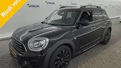Zwart, metallic lak Gebruikt 2019 Mini Cooper Countryman Business SUV | € 23.995 (Eerlijke prijs)