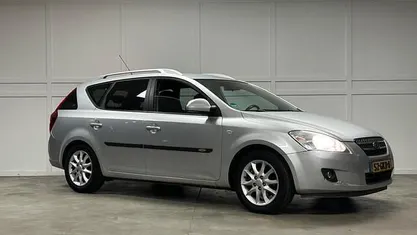 Gebruikt 2008 Kia Ceed Hatchback | € 1.250 (Super prijs)