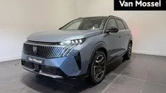 Gebruikt 2025 Peugeot e-5008 Avantage SUV | € 54.940 (Eerlijke prijs)