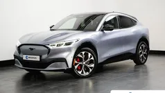 Grijs Gebruikt 2022 Ford Mustang Mach-E Premium SUV | € 34.895 (Eerlijke prijs)