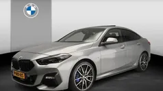 Grijs, metallic lak Gebruikt 2022 BMW 218 M Sport Coupé | € 29.900 (Eerlijke prijs)