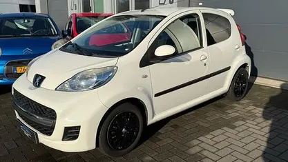 Occasion Peugeot 107 68 PK (50 kW) 2011 Hatchback