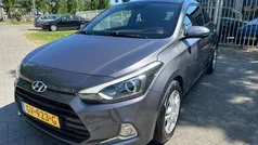 Grijs Gebruikt 2015 Hyundai i20 Coupé | € 8.250 (Eerlijke prijs)