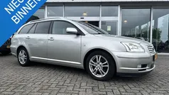 Gebruikt 2003 Toyota Avensis Luna Stationwagen | € 1.950 (Goede deal)