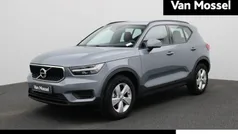 Grijs Gebruikt 2021 Volvo XC40 Momentum SUV | € 30.845 (Goede deal)