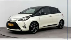 Gebruikt 2017 Toyota Yaris Hybrid Hatchback | € 15.400 (Eerlijke prijs)