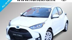 Wit Gebruikt 2024 Toyota Yaris Active Hatchback | € 23.499 (Eerlijke prijs)
