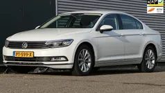 Gebruikt 2017 VW Passat Highline Sedan | € 11.940 (Super prijs)