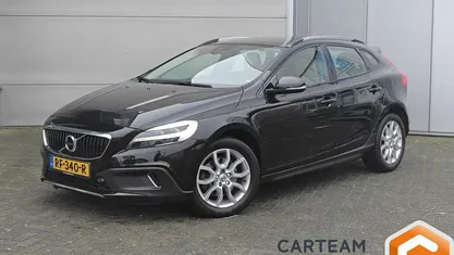 Occasion 2017 Volvo V40 Hatchback | € 18.845 (Goede deal)