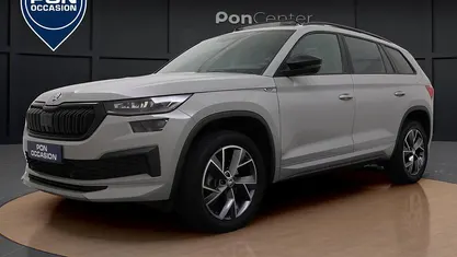 Grijs Gebruikt 2023 Skoda Kodiaq SportLine SUV | € 38.950 (Eerlijke prijs)