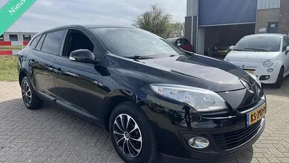 Zwart Gebruikt 2013 Renault Mégane GrandTour Expression Stationwagen | € 3.299 (Eerlijke prijs)