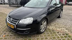 Zwart Gebruikt 2008 VW Jetta Sportline Sedan | € 1.950 (Super prijs)