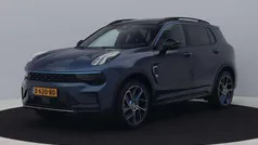 Blauw, metallic lak Gebruikt 2023 Lynk & Co 01 SUV | € 27.900 (Eerlijke prijs)