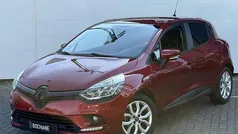 Red atacama (tenpk) Gebruikt 2017 Renault Clio IV Intens Hatchback | € 9.445 (Eerlijke prijs)