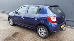Gebruikt 2015 Dacia Sandero Anniversary Hatchback | € 3.950 (Eerlijke prijs)