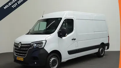 Gebruikt 2023 Renault Master Van | € 26.890 (Eerlijke prijs)